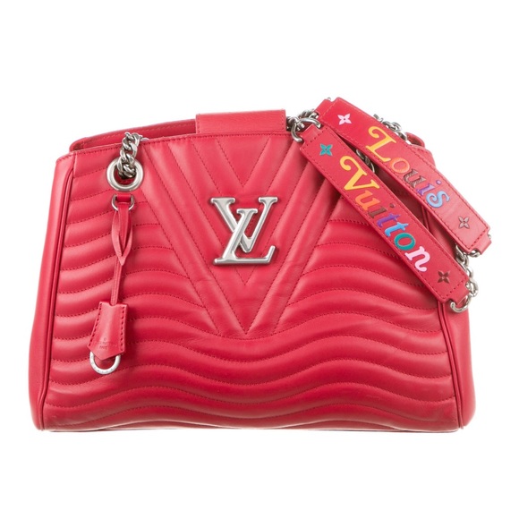 Louis Vuitton New Wave Chain Tote - Picture 7 of 7